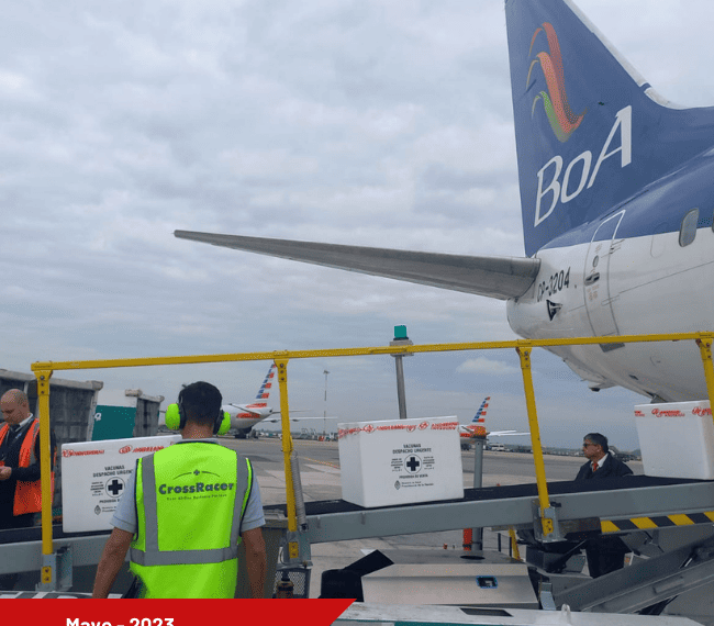 Traslado de vacunas a La Paz junto al…